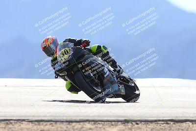 media/Dec-08-2024-CVMA (Sun) [[267e5a7075]]/Race 4-Amateur Supersport Middleweight/